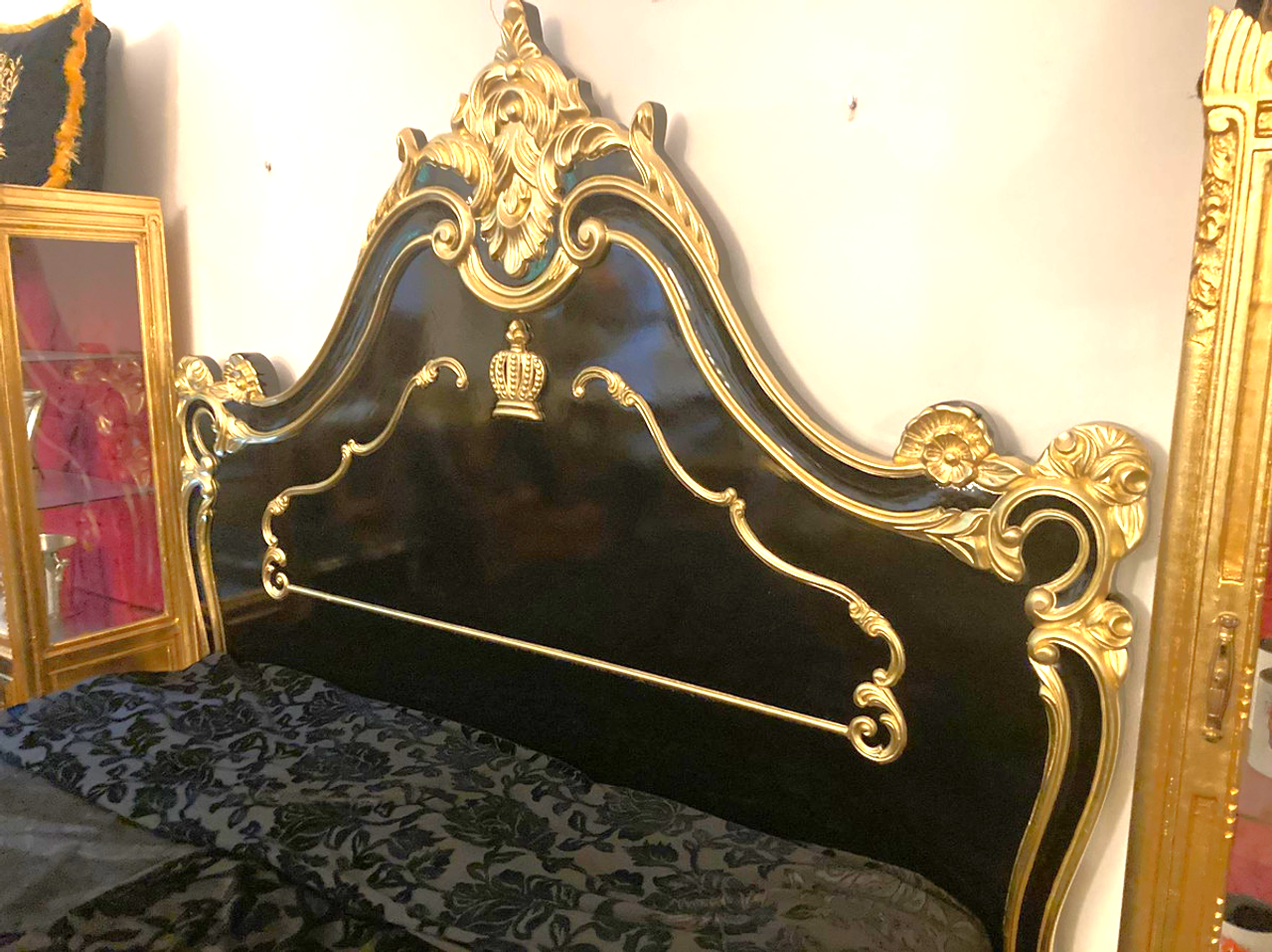 Prince Hand Carved Solid Wooden Firenze Bed