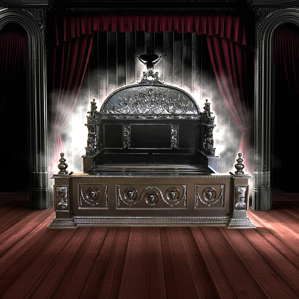 Daze Hand Carved Gothic Bed