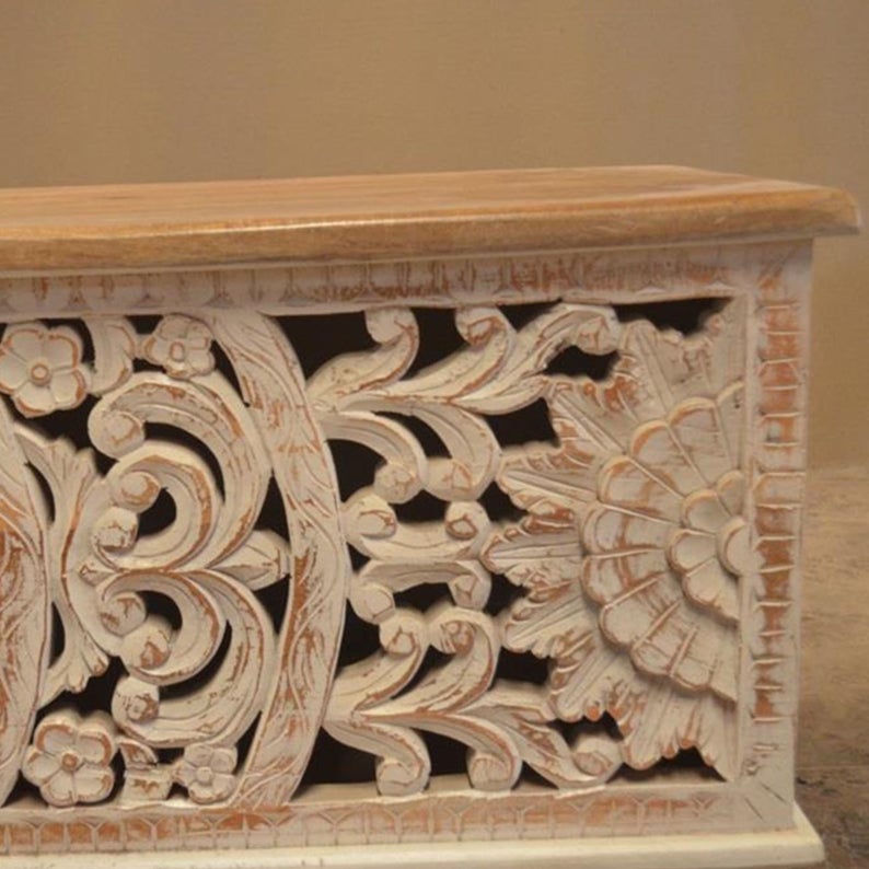 JALI Hand Carved Chest Box, handmade Footboard runner Storage chest by Hibashi Furniture – handcrafted solid wood furniture made in India