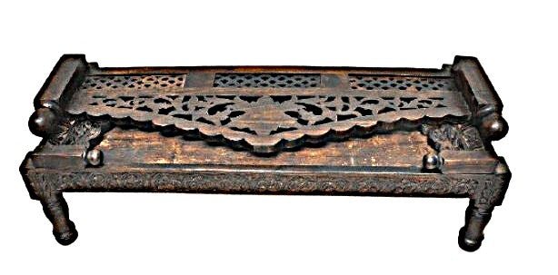 Silaw Hand Carved solid wooden indoor / Outdoor Daybed – handcrafted solid wood furniture