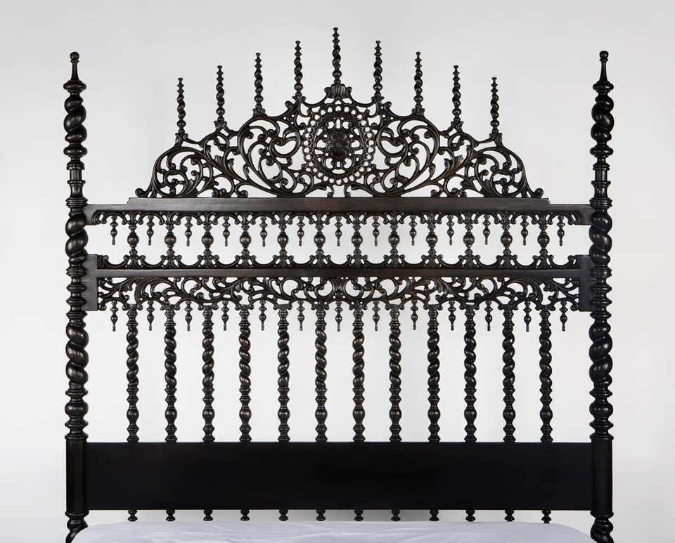 Spiral Kabak Hand Carved Solid Wooden Platform Bed