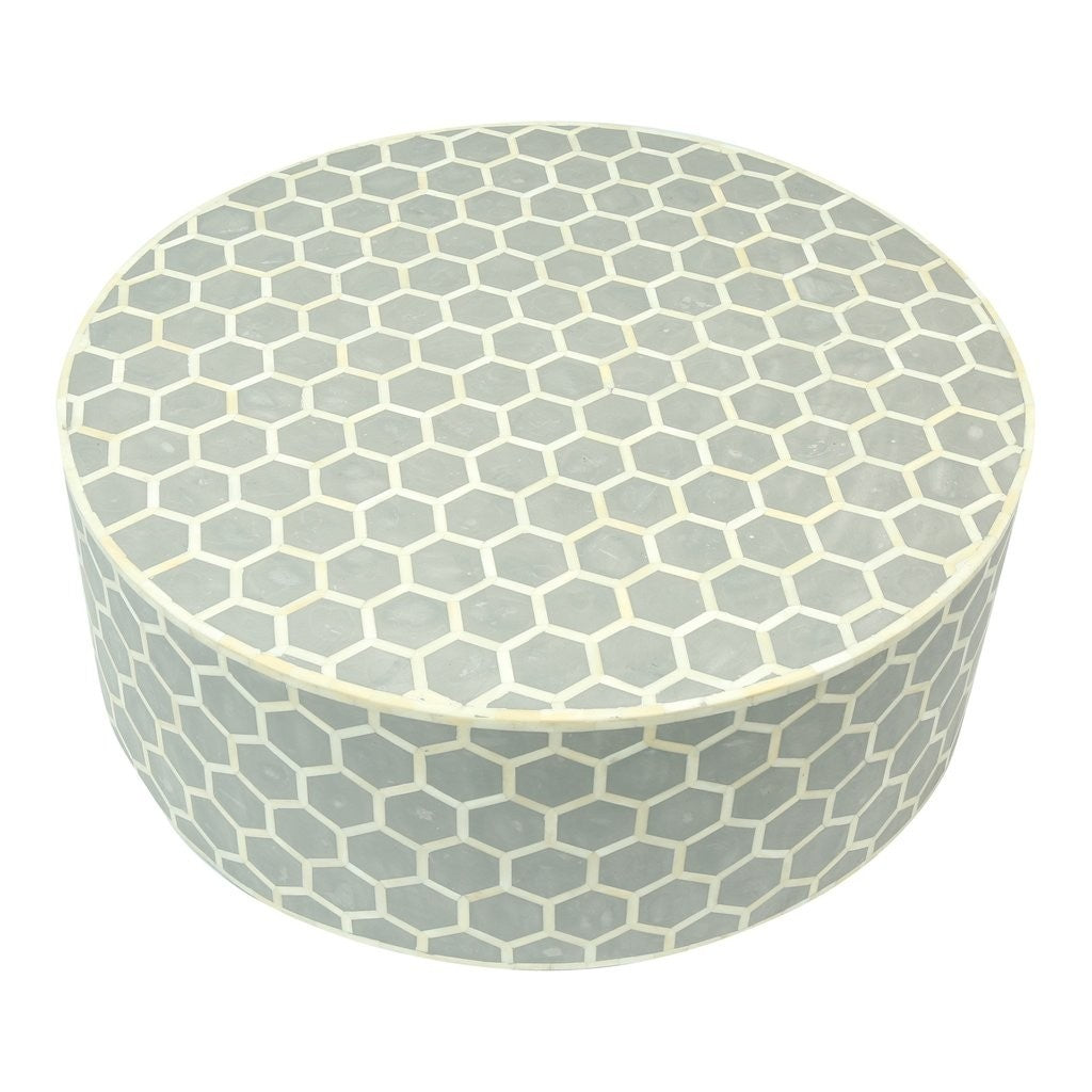 Mesa de centro redonda de nido de abeja con incrustaciones de hueso