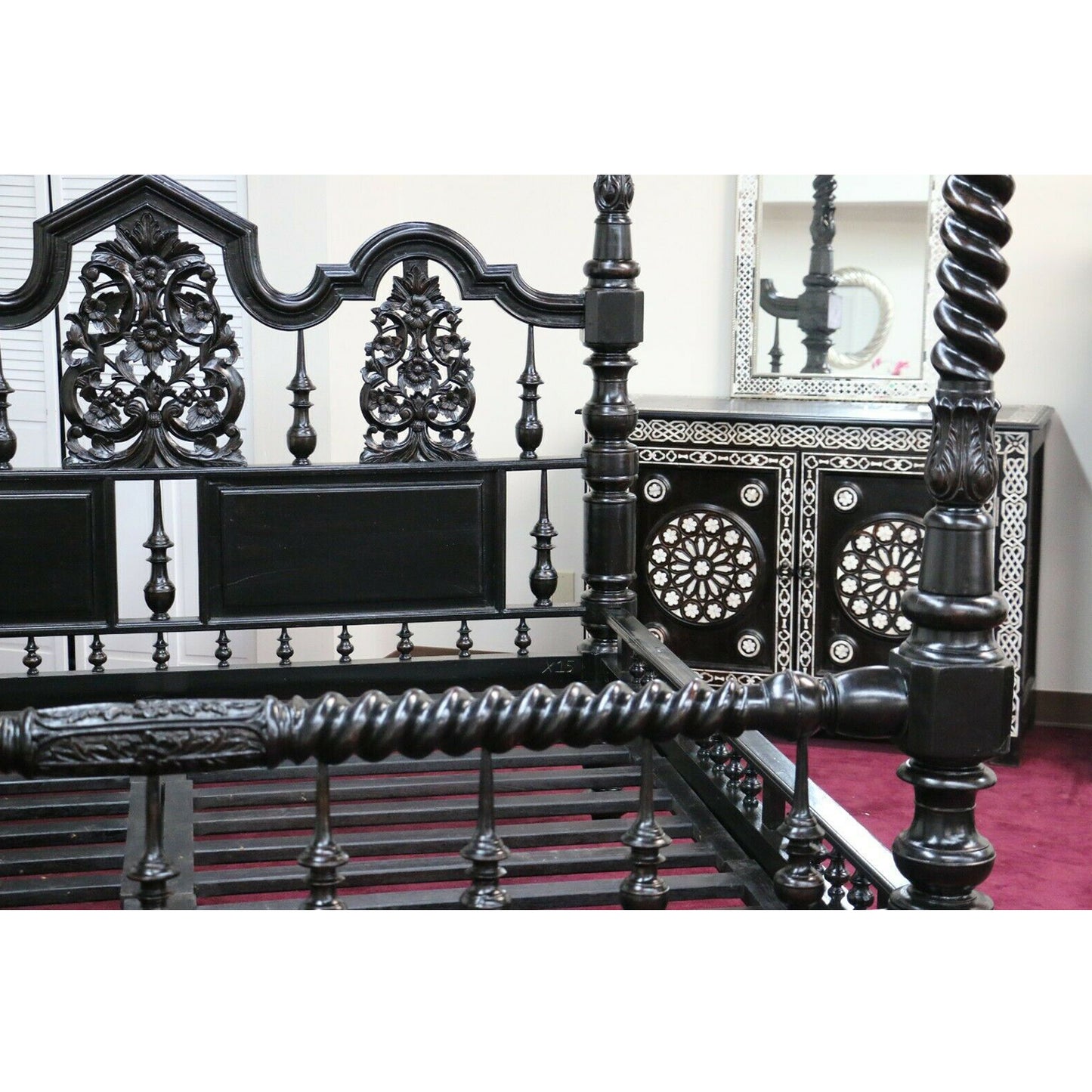 Mace Indian Hand Carved Wooden Colonial Posters Platform Bed