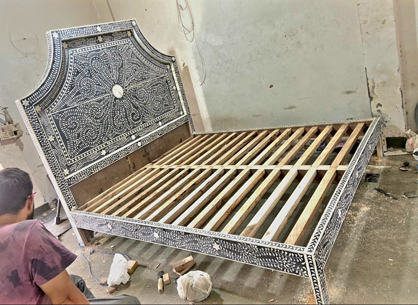 Hibashi Handmade Bone inlay Bed