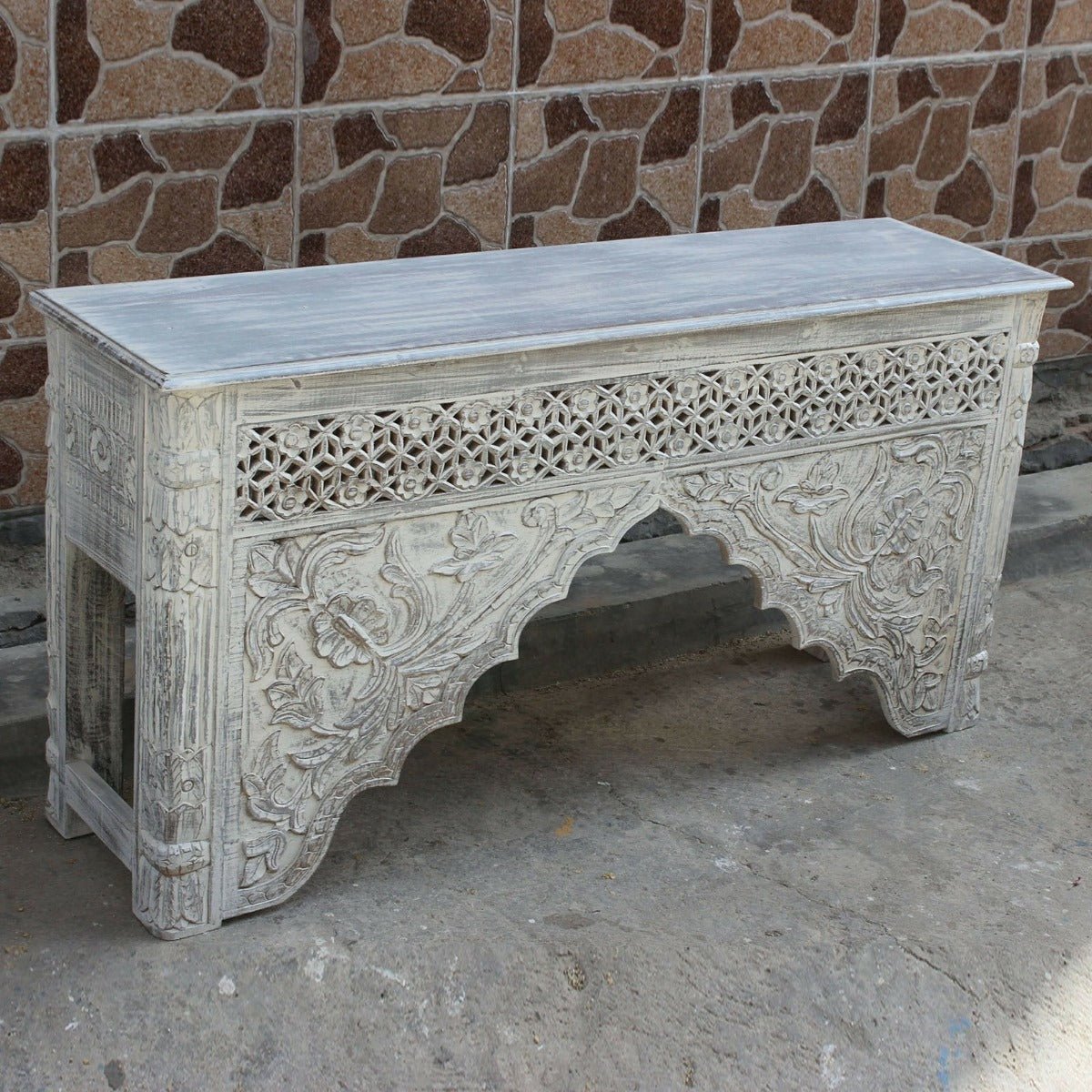 Mehrab Style Carved Hall Table by Hibashi Furniture – handcrafted solid wood furniture made in India