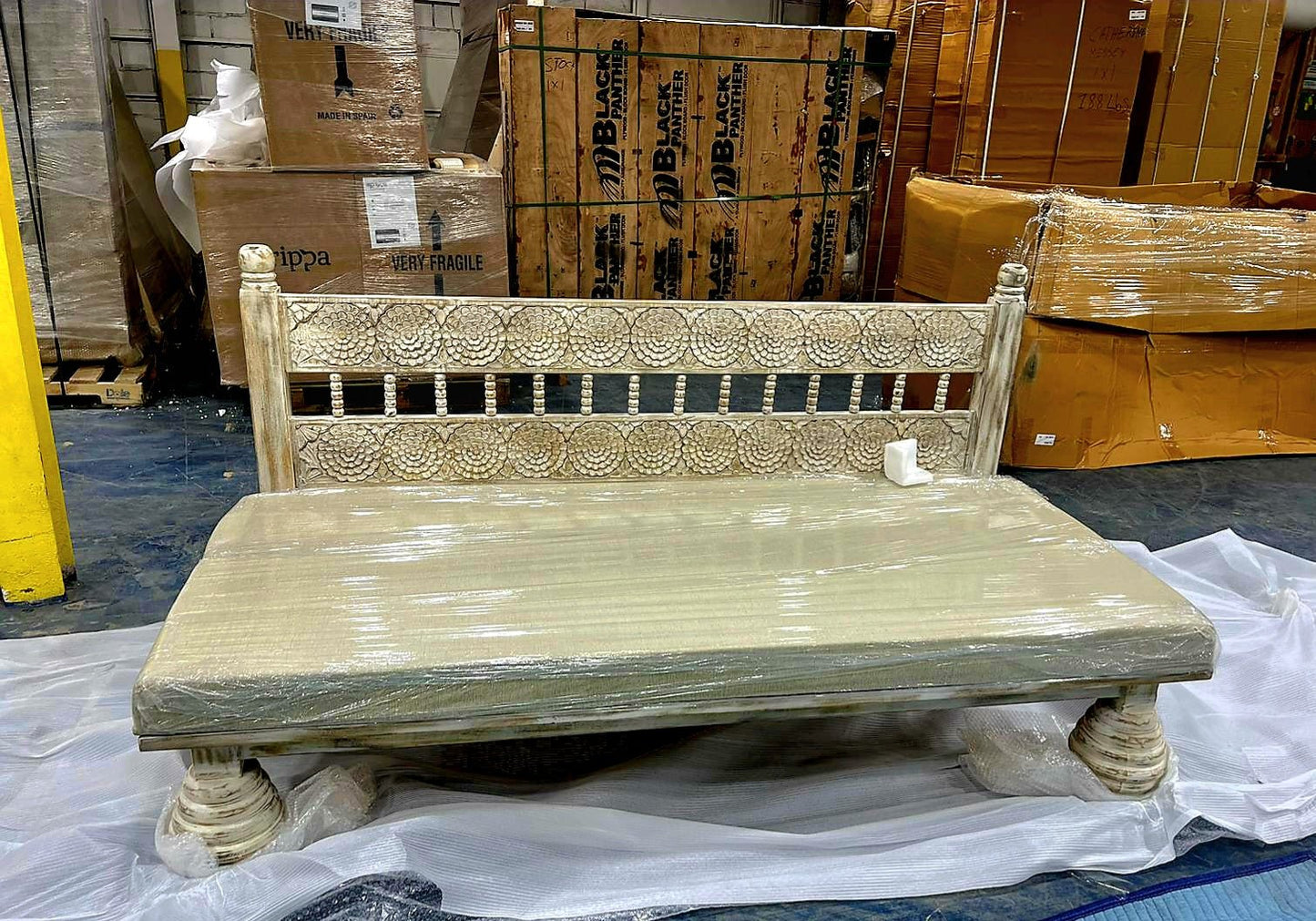 Hand Carved Indian Mughal floral White Washed Charming Daybed – handcrafted solid wood furniture