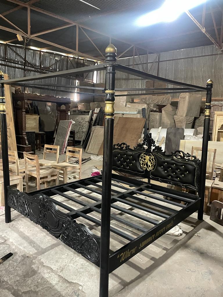 Huni Solid Mango Wood Hand Carved Bed by Hibashi Furniture – handcrafted solid wood furniture made in India