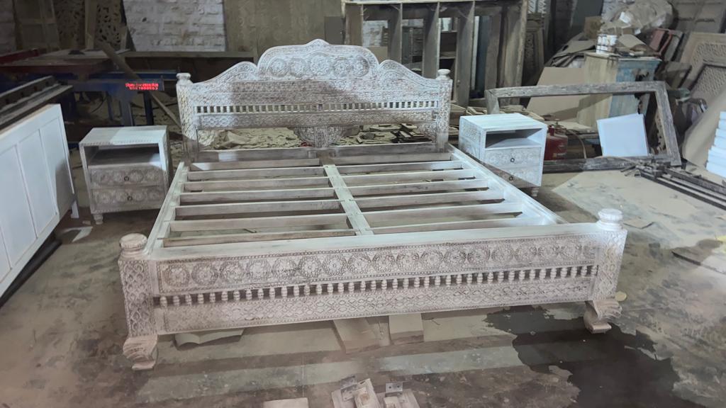 Khalifa Hand Carved Indian Solid Wood Platform Bed – handcrafted solid wood furniture