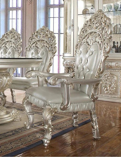 Magnisy Hand Carved European Circular Dining Table Set by Hibashi Furniture – handcrafted solid wood furniture made in India