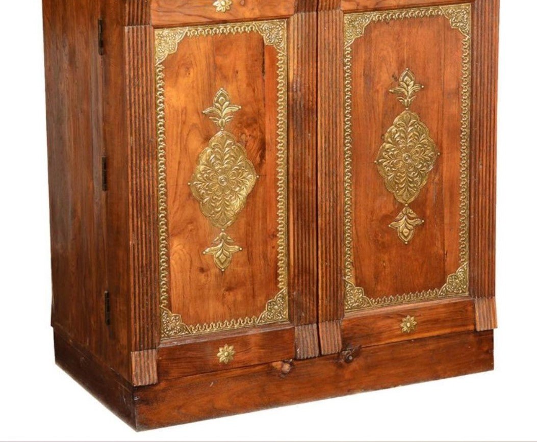 Rinish Solid Wooden Expandable Bar Cabinet - Indoor / Outdoor – handcrafted solid wood furniture
