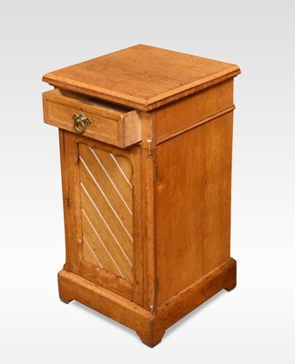 ToTo Gothic Wooden Bed Side Cabinet – handcrafted solid wood furniture