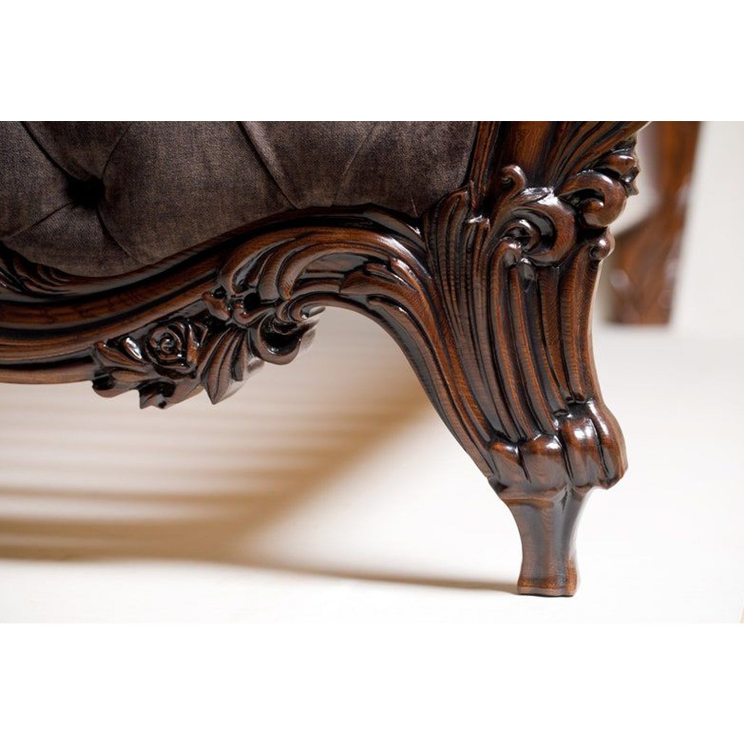 CLASSICO Solid Mango Wood Hand Carved Bed – handcrafted solid wood furniture