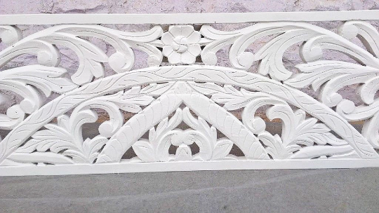 Amani Hand Carved Indian Somier de madera maciza Blanco