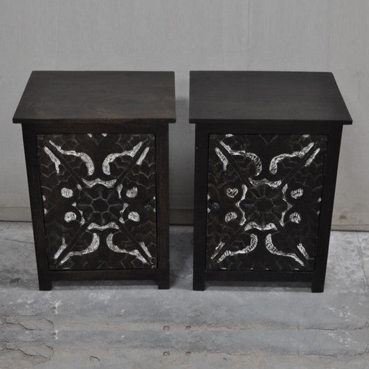Hand Carved of Bedsides, solid wooden bedside table by Hibashi Furniture – handcrafted solid wood furniture made in India
