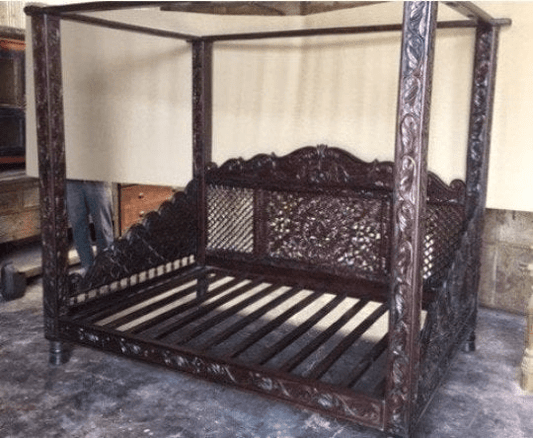 Hand Carved Solid Wooden Canopy Daybed / Hand Made Daybed by Hibashi Furniture – handcrafted solid wood furniture made in India