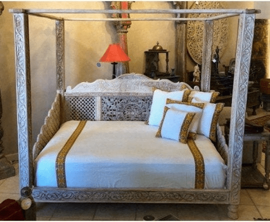 Hand Carved Solid Wooden Canopy Daybed / Hand Made Daybed – handcrafted solid wood furniture