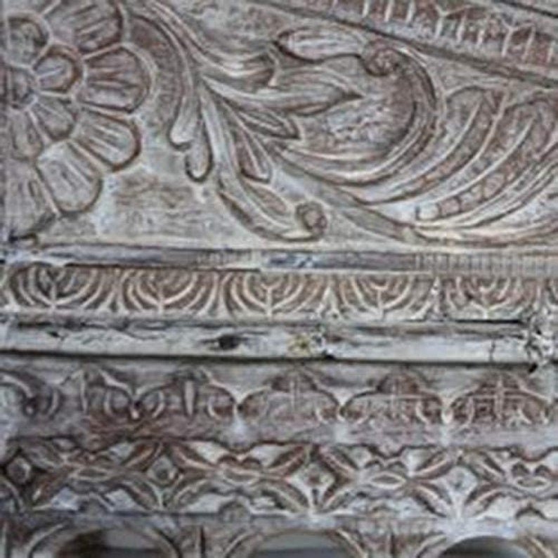 INDIAN HAND CARVED MAHARAJA RECLAIMED WOODEN CHAIR by Hibashi Furniture – handcrafted solid wood furniture made in India