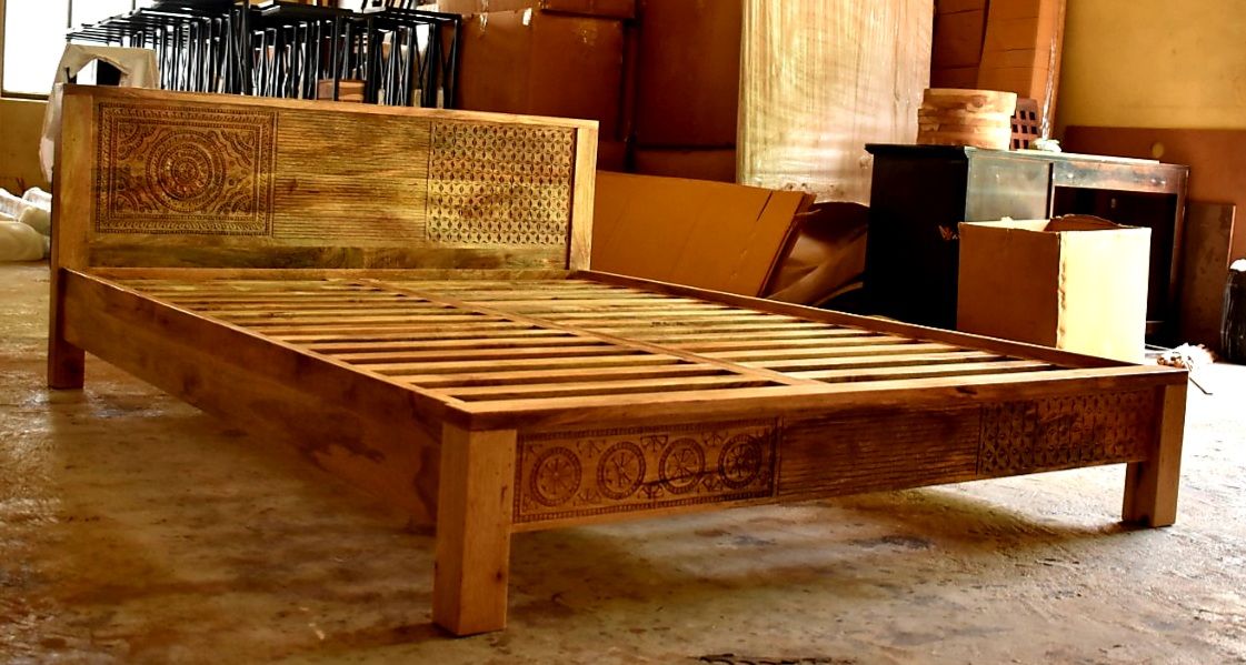Vivid Sahara Contemporary Mango Wood Bed – handcrafted solid wood furniture