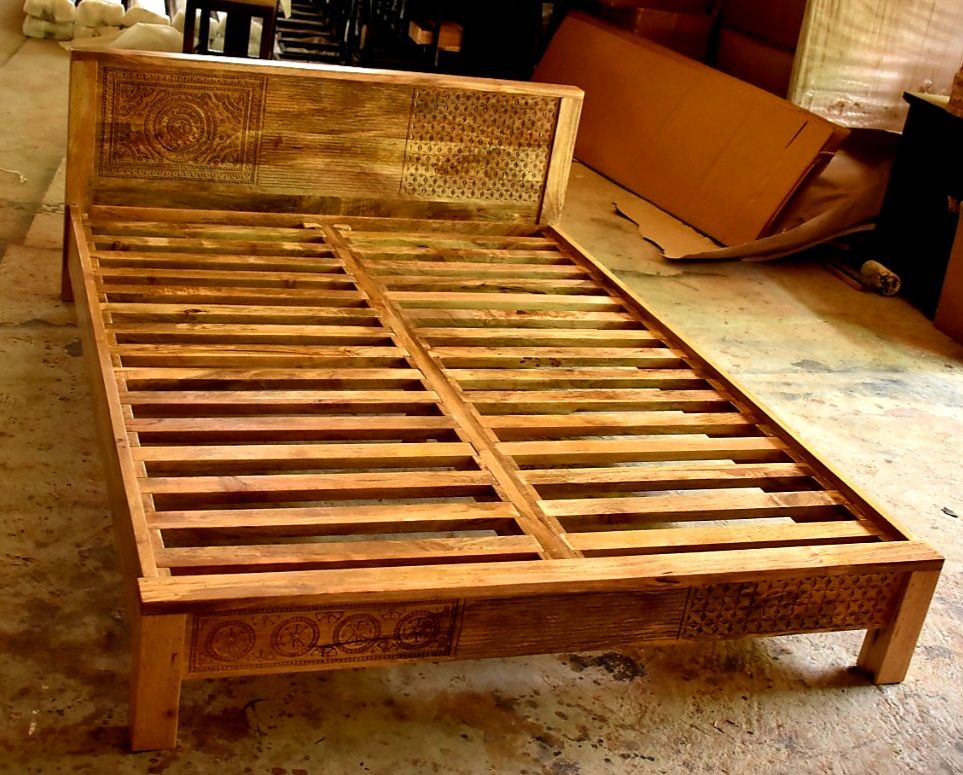 Vivid Sahara Contemporary Mango Wood Bed – handcrafted solid wood furniture